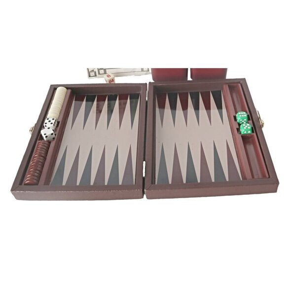 Vintage Magnetic Travel Backgammon Game 9" x 7" - Picture 3 of 4
